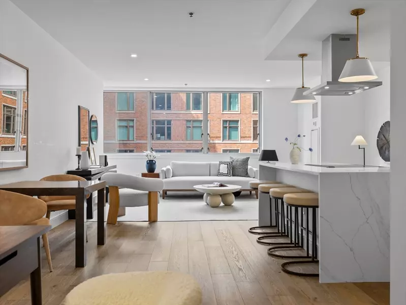 234 Causeway Street #U702, Boston, MA 02114