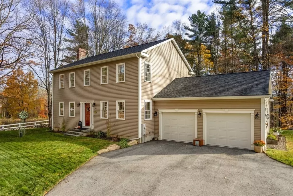 Sturbridge, MA 01566,28 Allen Rd