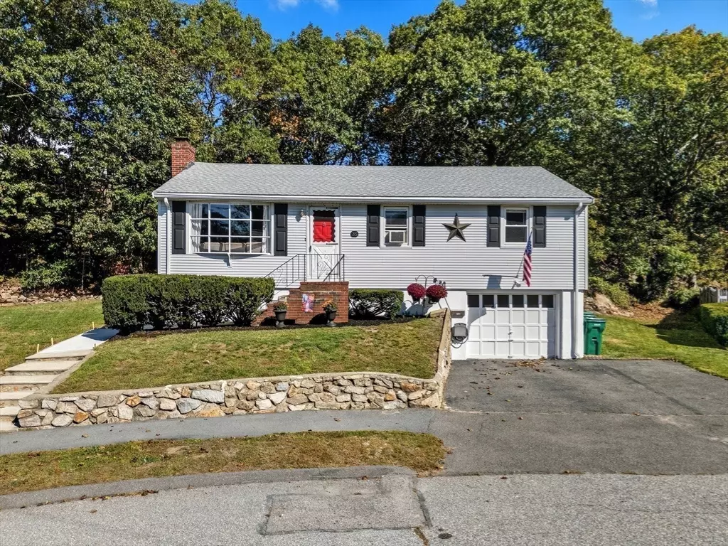 Lynn, MA 01904,35 Oak Ridge Circle