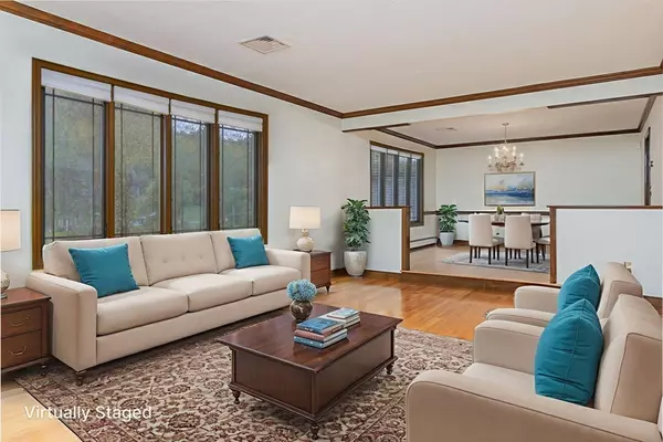 Groton, MA 01450,21 Saddle Ln