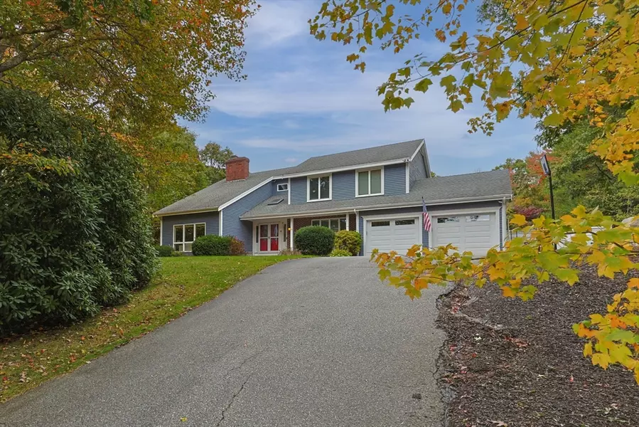 4 Knob Lane, Bourne, MA 02532