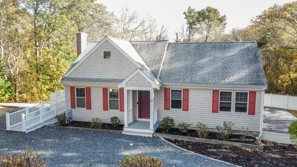 17 Degrass Rd, Mashpee, MA 02649
