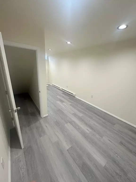 West Springfield, MA 01089,218 Day St #B