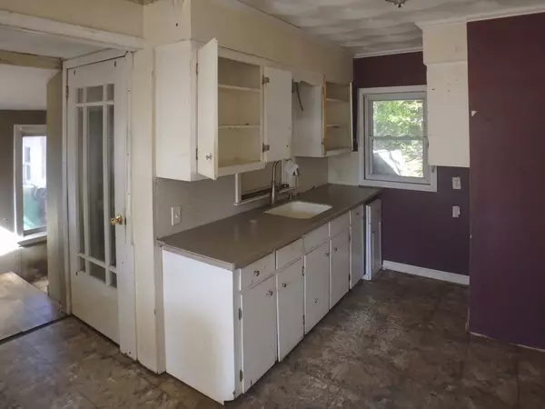 Warwick, RI 02889,199 Cottage Grove Ave