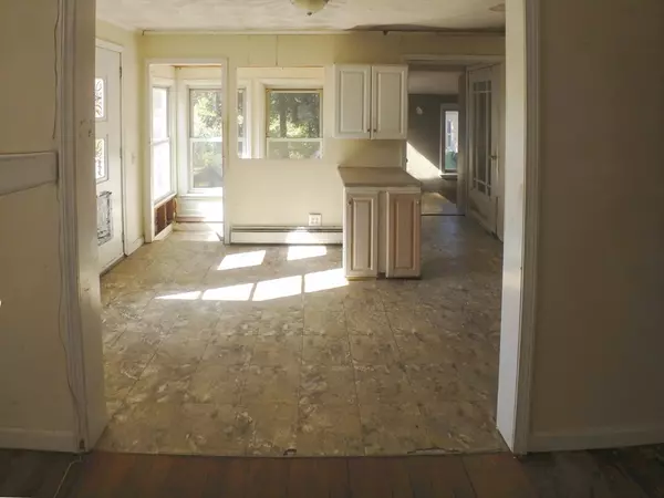 Warwick, RI 02889,199 Cottage Grove Ave