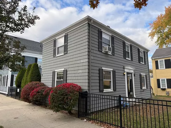128 Boston St #4, Salem, MA 01970