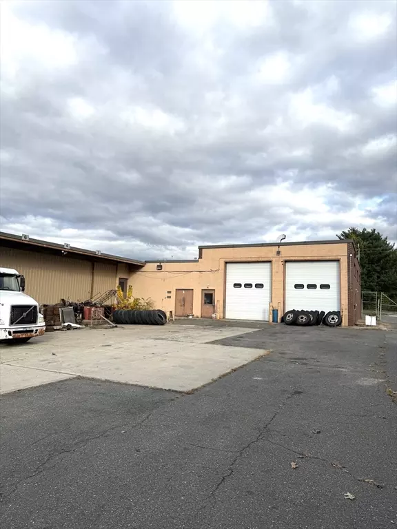 Springfield, MA 01104,100 Progress Ave