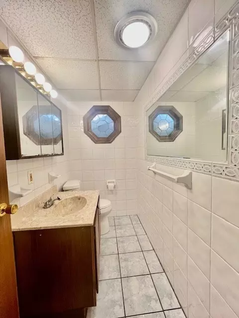 Worcester, MA 01603,114A Henshaw St. #A