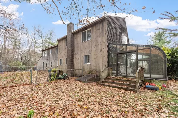 Lunenburg, MA 01462,91 Valley Rd