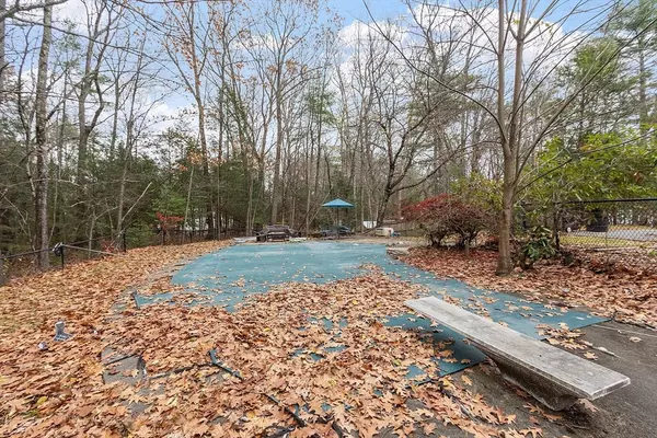 Lunenburg, MA 01462,91 Valley Rd