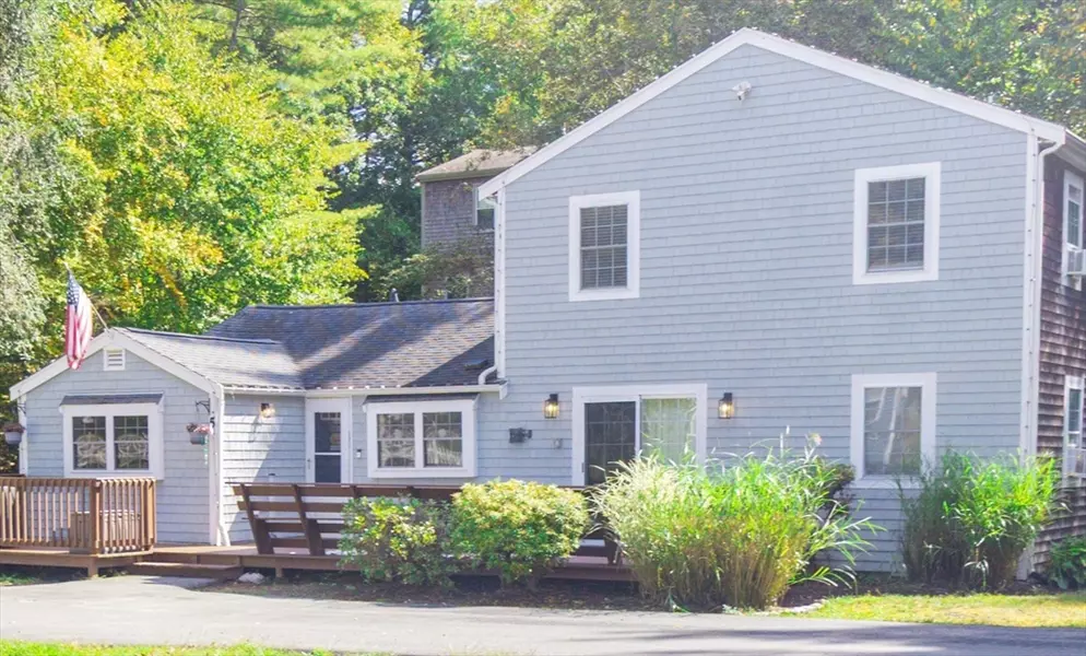 5 Hatch Road, Pembroke, MA 02359