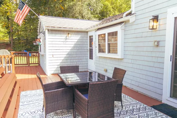Pembroke, MA 02359,5 Hatch Road