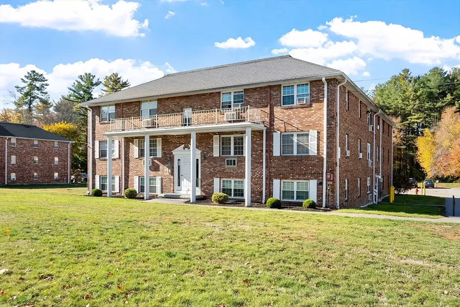 428 Great Rd #10, Acton, MA 01720