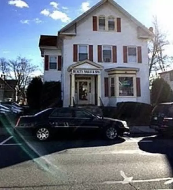 Wakefield, MA 01880,50 Albion