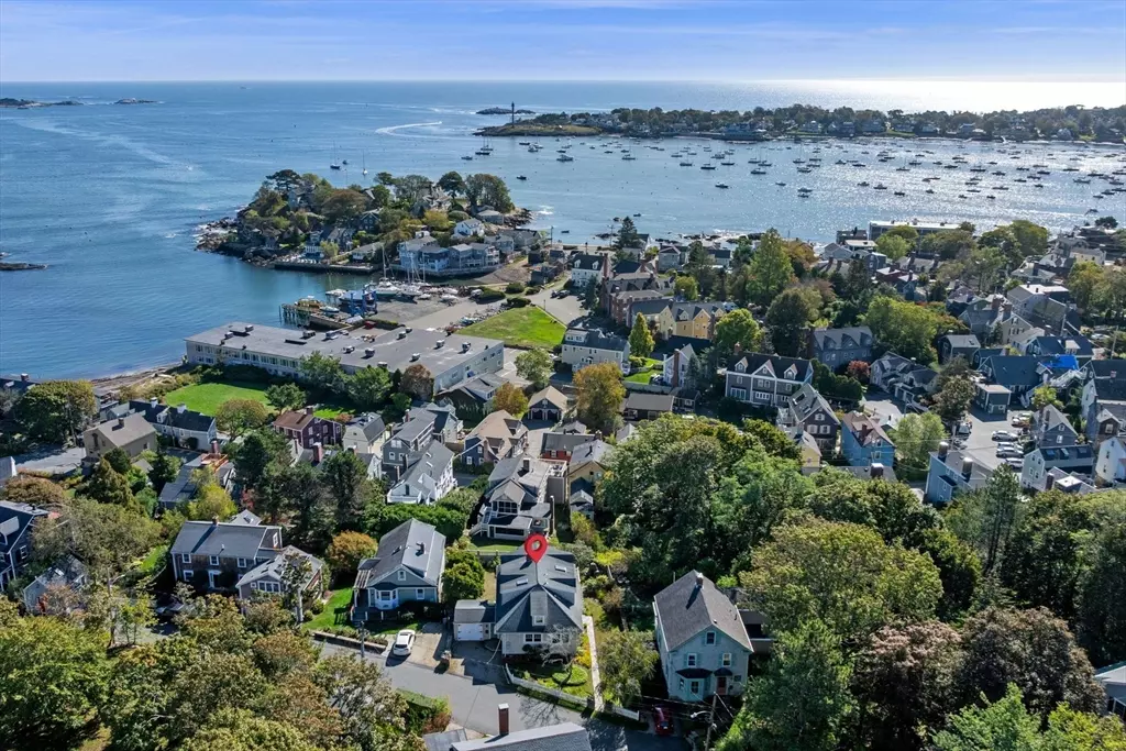 Marblehead, MA 01945,75 Pond Street
