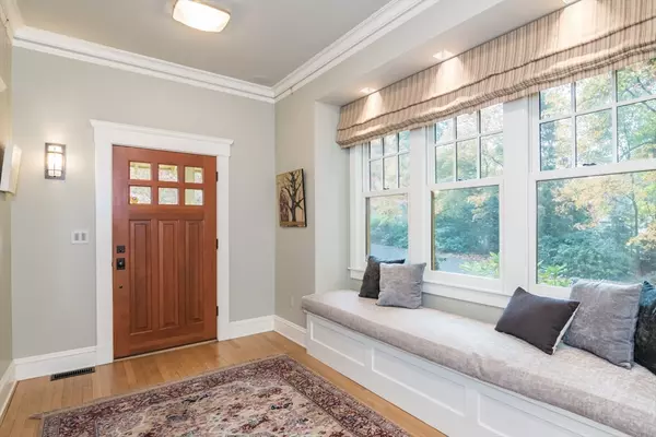 Pelham, MA 01002,9 Harkness Rd