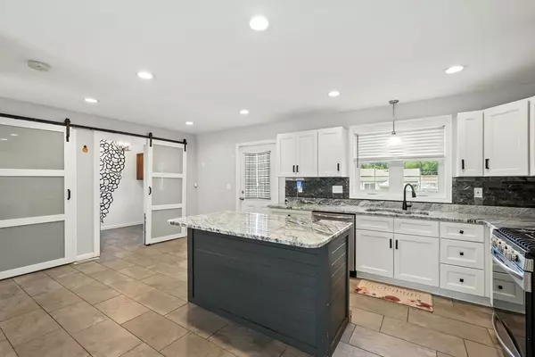 Springfield, MA 01104,24 Porter #1