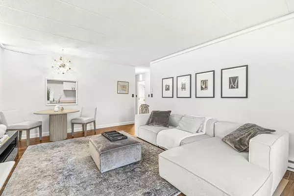 Medford, MA 02155,235 Winthrop St #2210