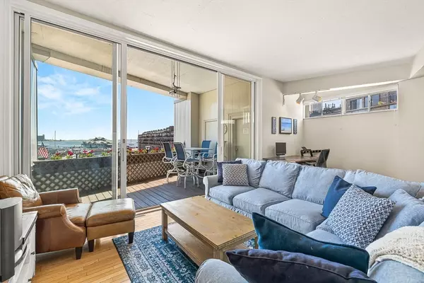 Boston, MA 02110,63 Atlantic Ave #4A