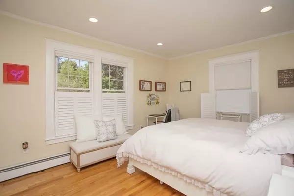 Sharon, MA 02067,32 Billings St #A