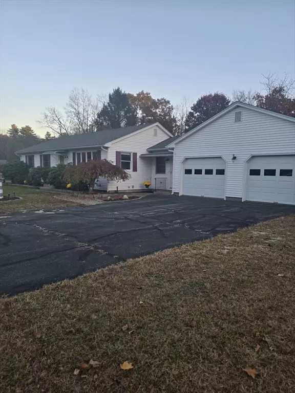 Palmer, MA 01009,79 Griffin St