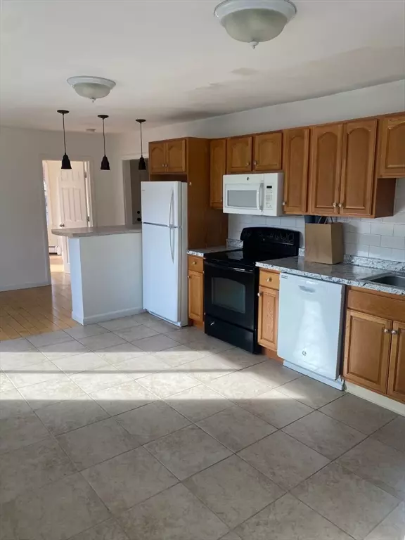 382 Western Ave #2, Lynn, MA 01904