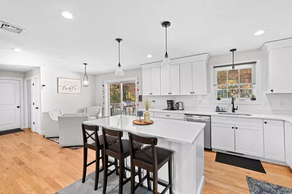 Whitman, MA 02382,1098 Bedford St