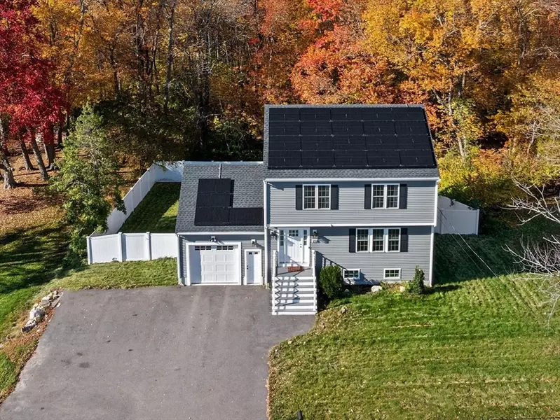 1098 Bedford St, Whitman, MA 02382