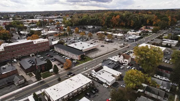 West Springfield, MA 01089,62 Westfield St