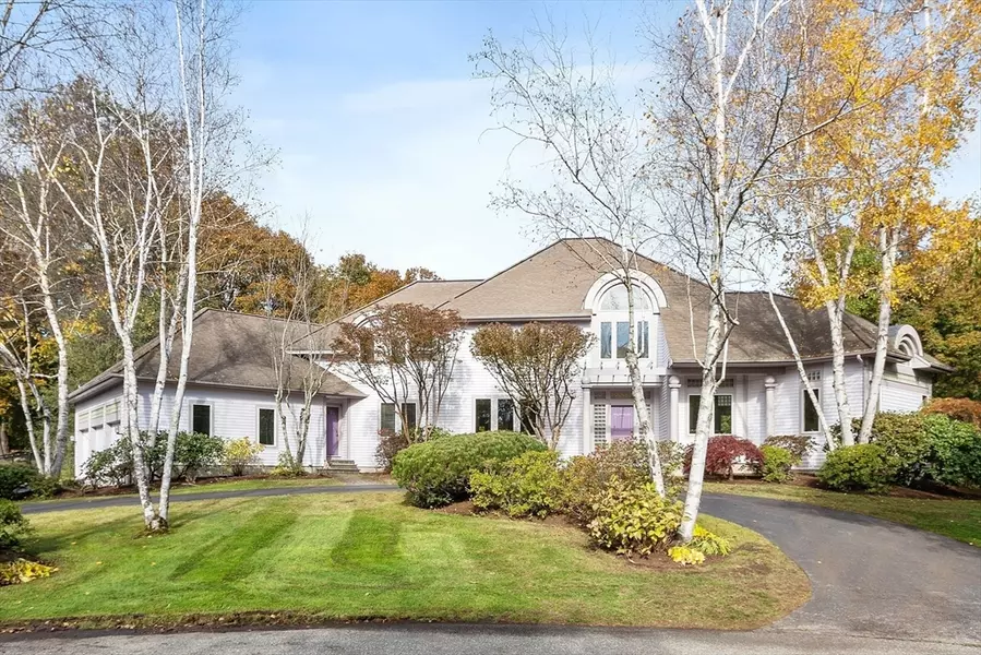 4 Hazelwood Circle, Andover, MA 01810