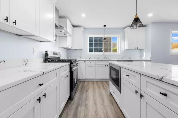 Fall River, MA 02721,79 Hunter #NA