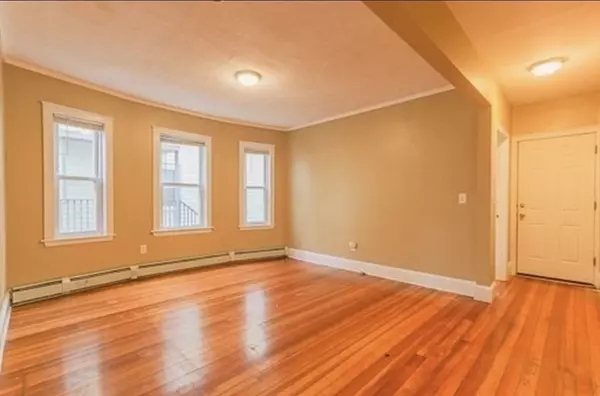 Boston, MA 02124,28 Melbourne St #2