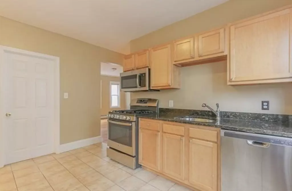 Boston, MA 02124,28 Melbourne St #2