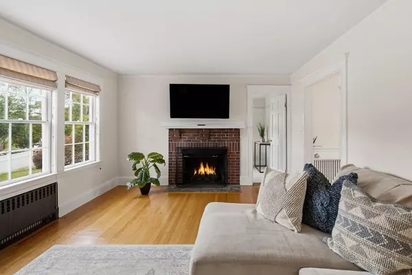 Marblehead, MA 01945,87 Jersey St