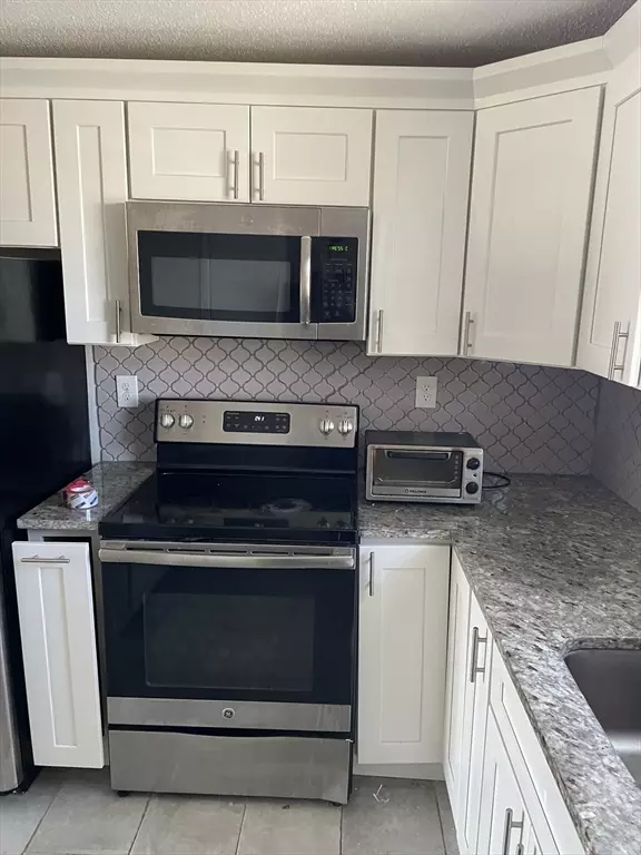 Bourne, MA 02532,12 Holt Rd. #5