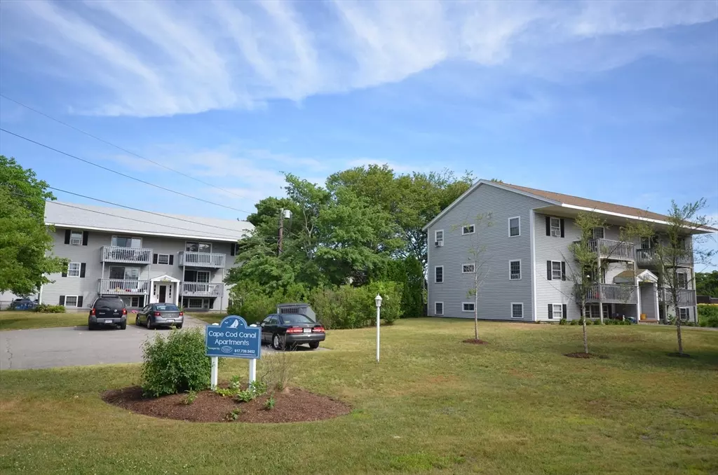 Bourne, MA 02532,12 Holt Rd. #5