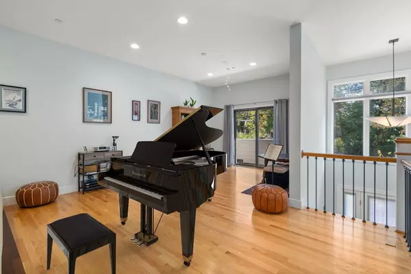 Brookline, MA 02467,771 Heath St #771