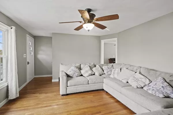 Shrewsbury, MA 01545,11 Venus Drive