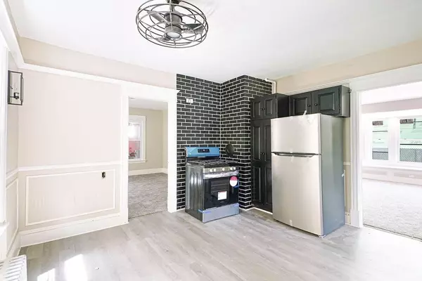 Springfield, MA 01151,63 Parker St