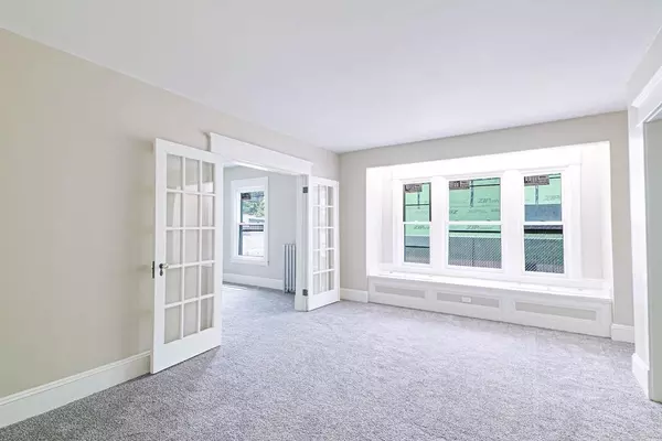 Springfield, MA 01151,63 Parker St