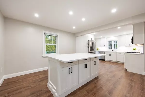 Franklin, MA 02038,841 Lincoln St