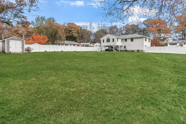 Methuen, MA 01844,86 Butternut Ln