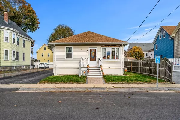 1 Ethel Ave, Peabody, MA 01960