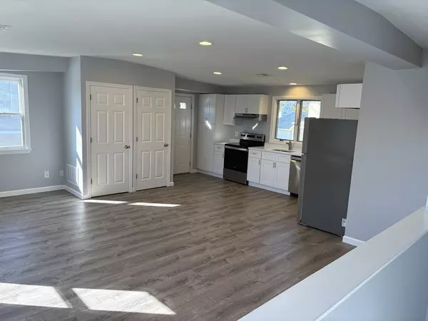 Salem, MA 01970,4 Skerry St Ct #2