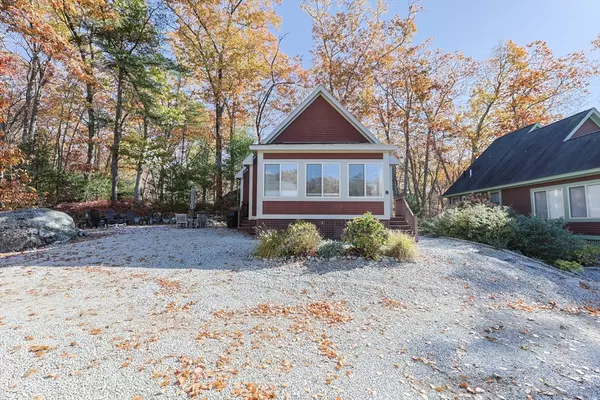 Westford, MA 01886,8 Hammock Dr #8