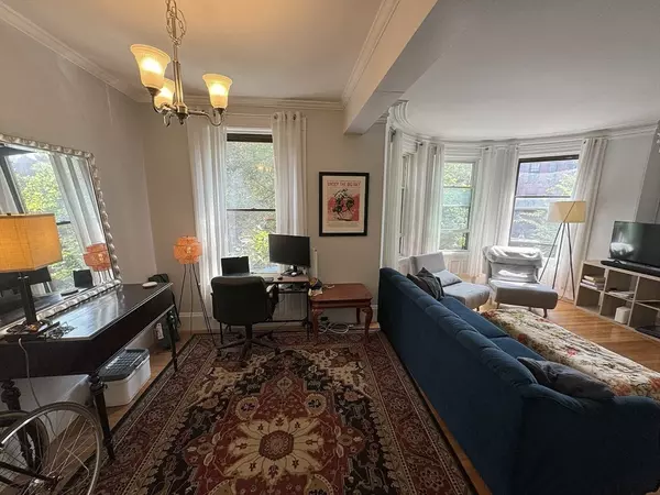 Boston, MA 02116,429 Marlborough Street #3A