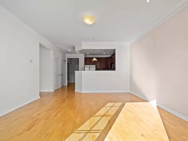 Waltham, MA 02452,170 Clocktower Dr #5103