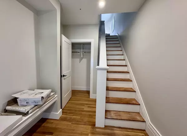 Reading, MA 01867,57 Salem St #57