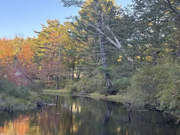 Oxford, MA 01540,9 Howarth Rd