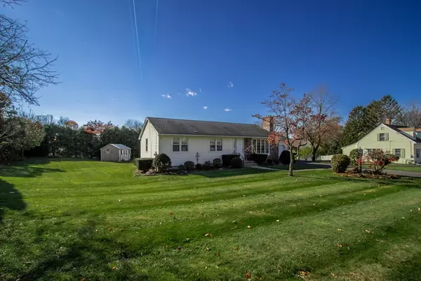 East Longmeadow, MA 01028,265 Vineland Avenue